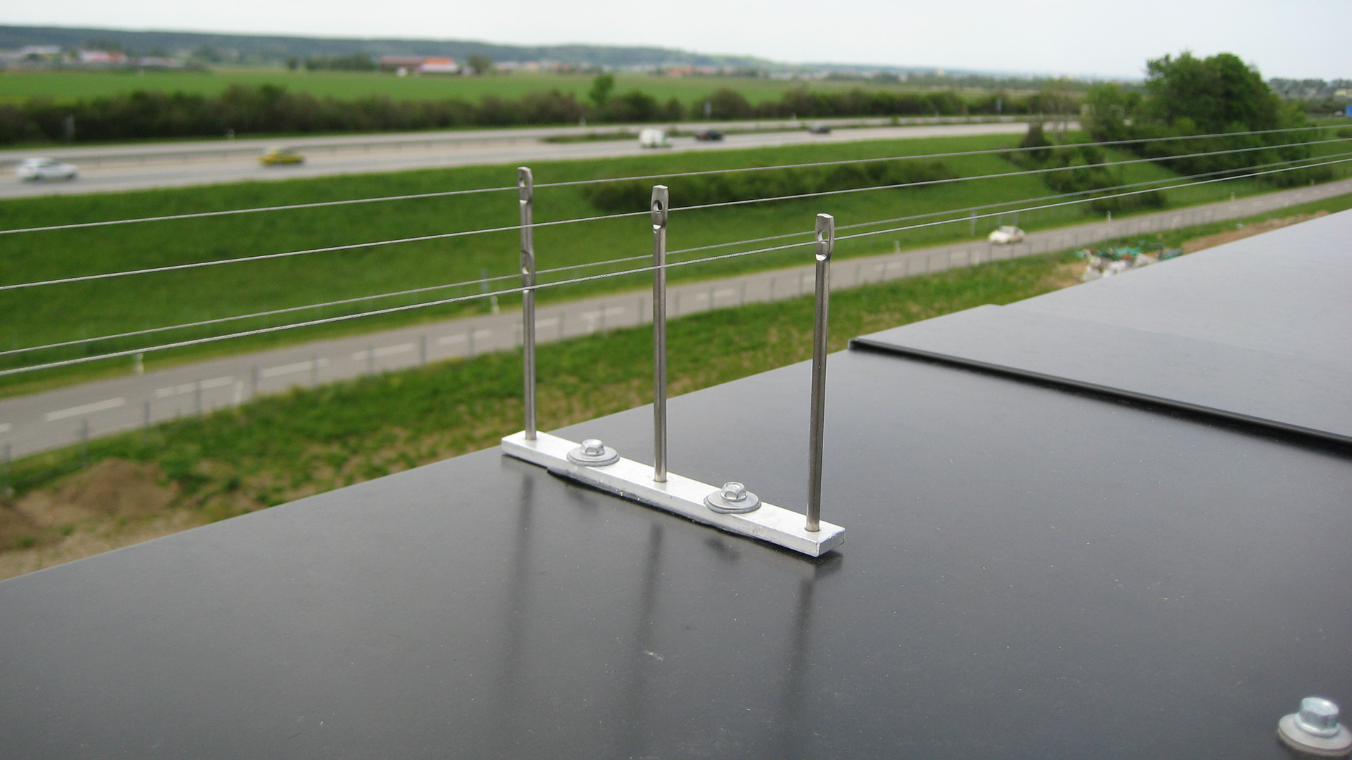 Vogeldraht zur Taubenabwehr